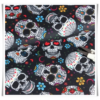 Loneta impermeable - black skull